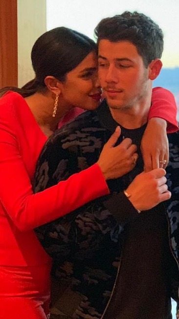 Priyanka Chopra, Nick Jonas